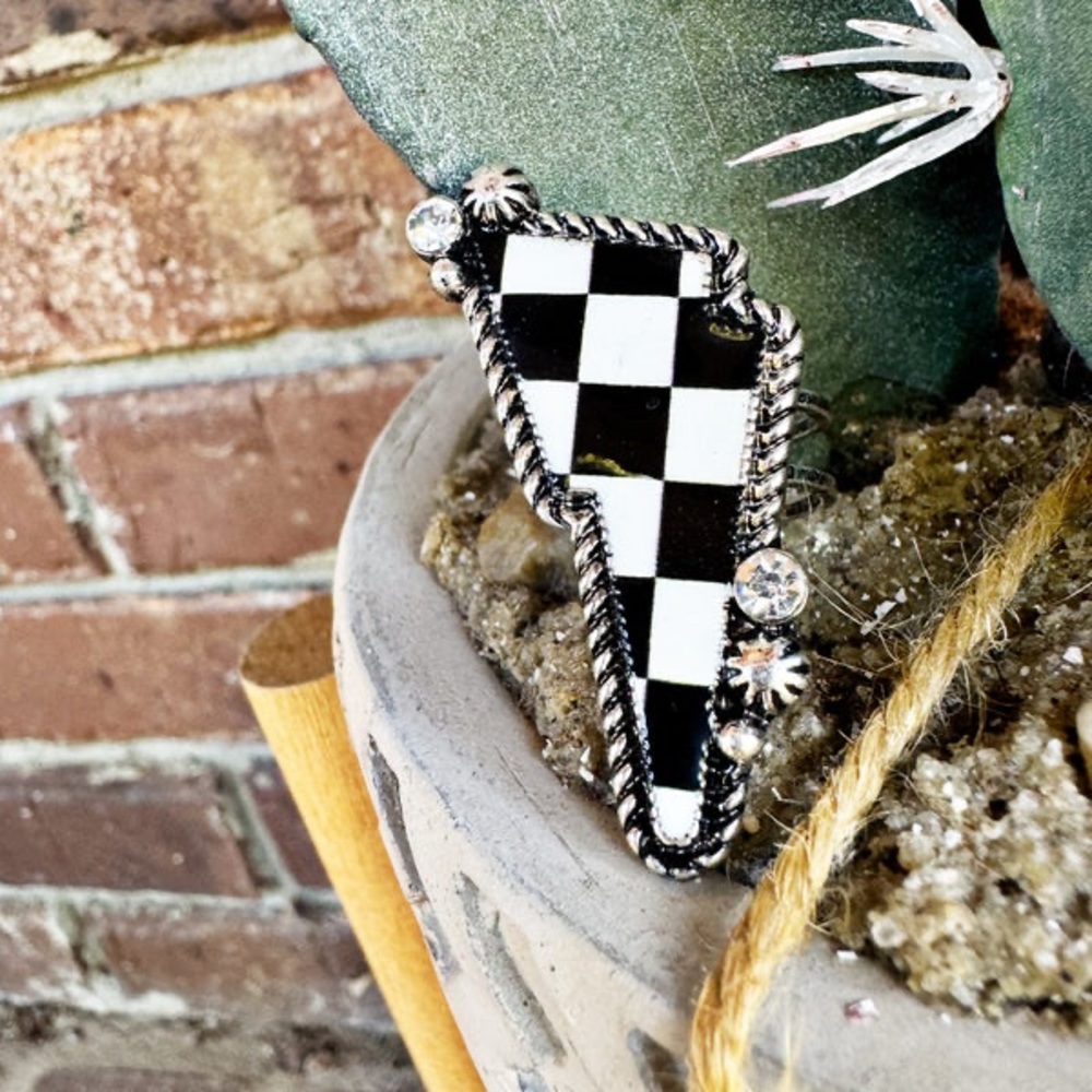 Western Checkered Bolt Ring